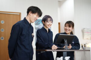 ＼高卒採用実施中！／