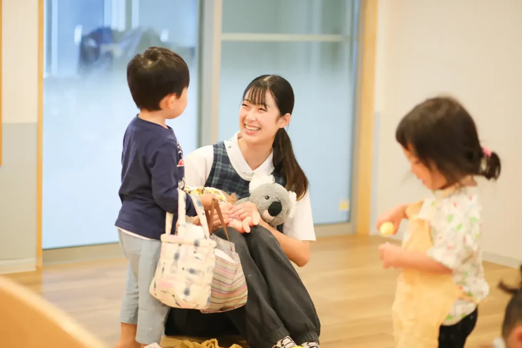 認可保育園は途中入園できる?条件と流れについて