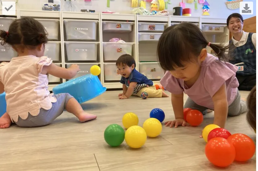 無資格でできる「保育補助」のメリット・デメリットとは？